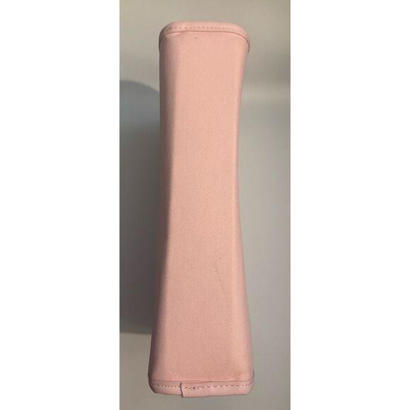 Glossier
The Beauty Bag ( Bag Only) - Picture 11 of 11